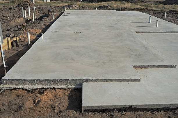 Best Commercial Concrete Services in Lindenhurst, NY