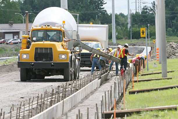 Best Concrete Sealing and Maintenance in Lindenhurst, NY
